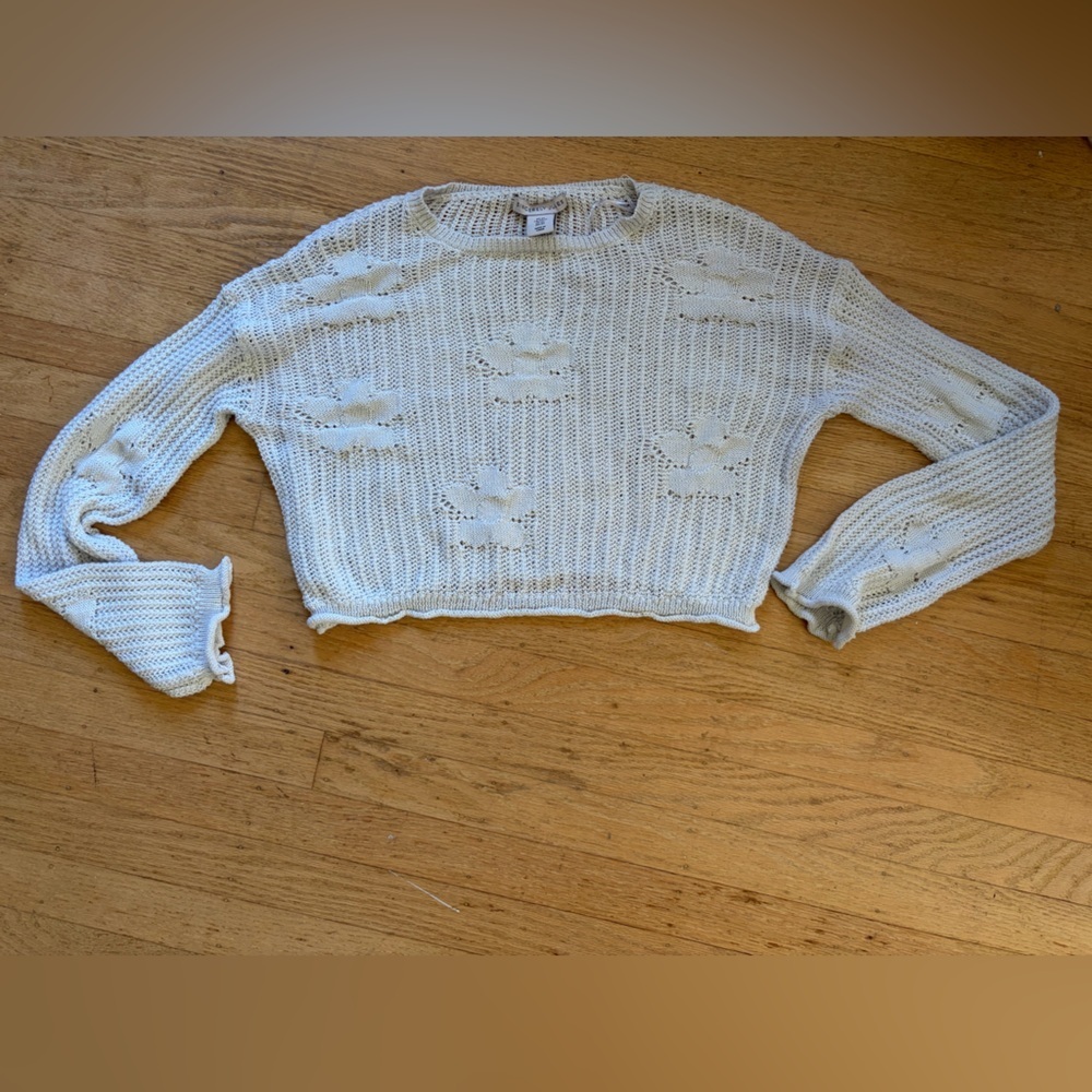 Sincerely Jules crochet crop floral sweater